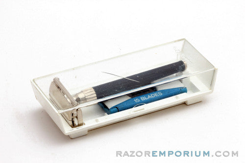1960's Gillette Slim Twist Double Edge Safety Razor in Plastic Case