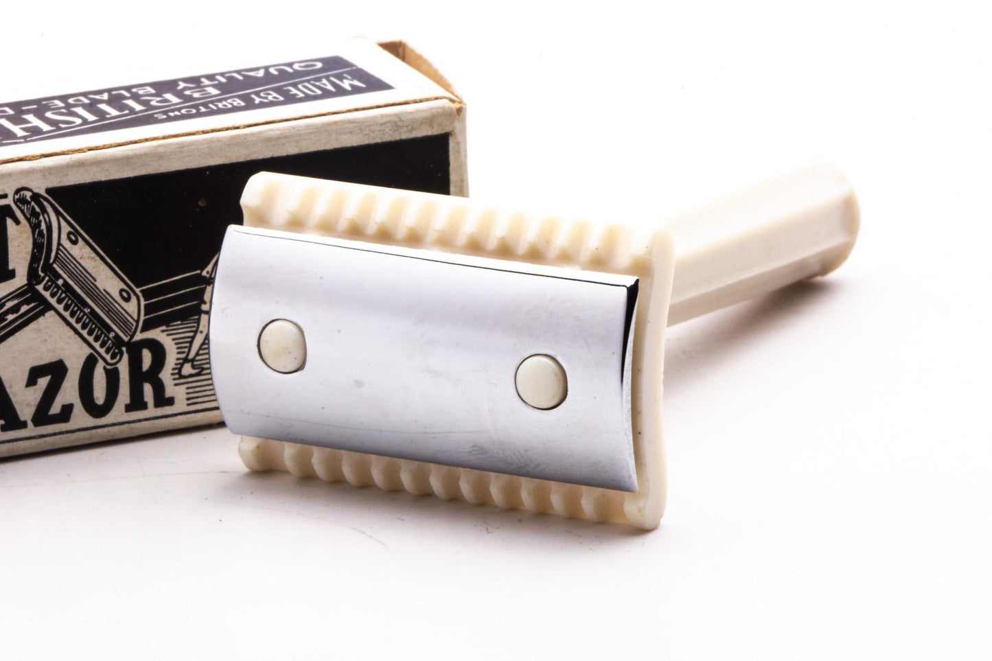 Knockout Double Edge Safety Razor With Blade | Original Condition