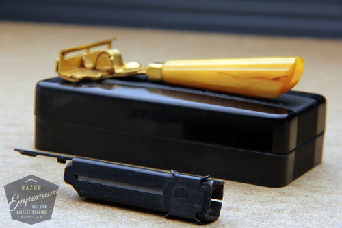 Schick 1930's Gold Injector w/ Yellow Bakelite Handle & Black Case