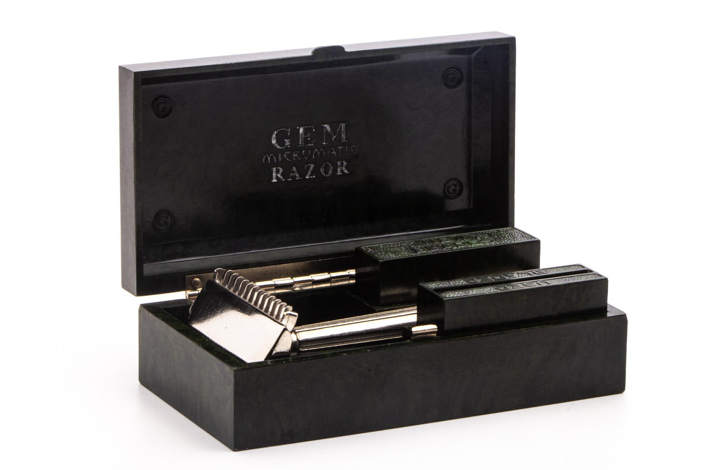 1940's Gem Micromatic "Bullet Tip" Single Edge Safety Razor Set | Original Condition