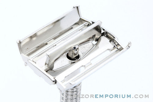 1960 Gillette Flare Tip Super Speed DE Safety Razor F3