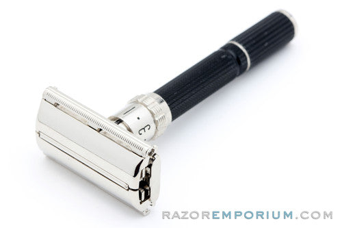 1973 Gillette Super Adjustable 84 Short Handle DE Safety Razor T2