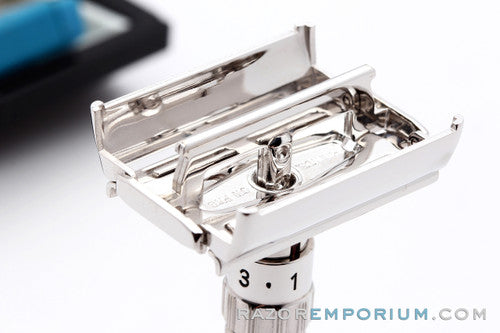 1959 Gillette $1.95 Fatboy Adjustable Safet Razor with Case E4 | Rhodium Revamp