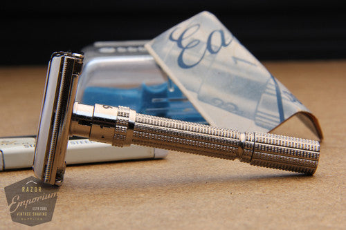 Gillette 1963 Slim Adjustable Safety Razor I1 - Mint