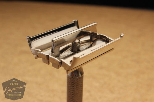Gillette 1940s Notched DE Super Speed Safety Razor * Nickel REVAMPED
