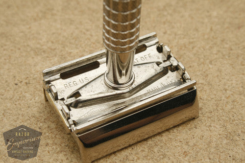 Gillette 1965 Flair Tip Super Speed Safety Razor