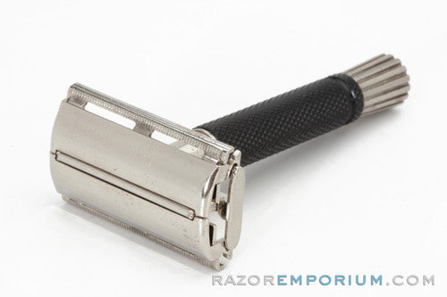 1983 Gillette Black Handle Super Speed Safety Razor - D4
