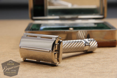 Gillette 1948 Executive DE Safety Razor w/ Ostrich Leather Case