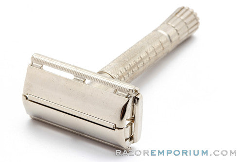 1956 Gillette Regular Flair Tip DE Super Speed - B4