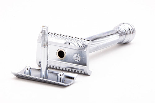 Merkur 39C - HD Long Handle Barber Pole Safety Razor, Slant Bar