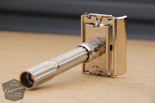 Gillette 1967 Slim Adjustable Safety Razor - M3