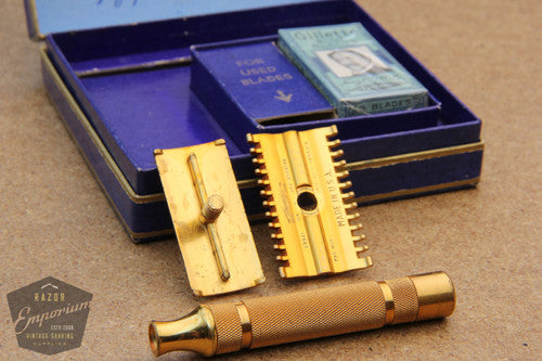 Gillette 1930's Blue-Gold NEW Set - Short Comb DE Razor in Original Box