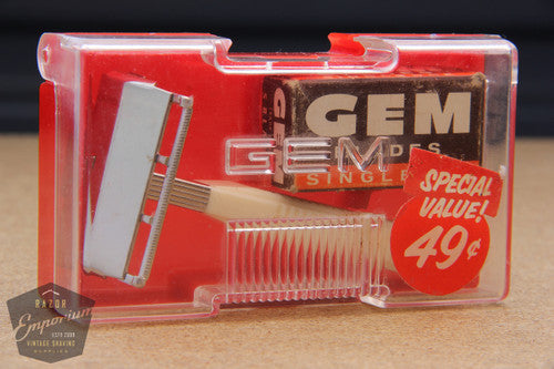 Gem 1940's G-Bar Single Edge Razor with Cream Handle in Original Box
