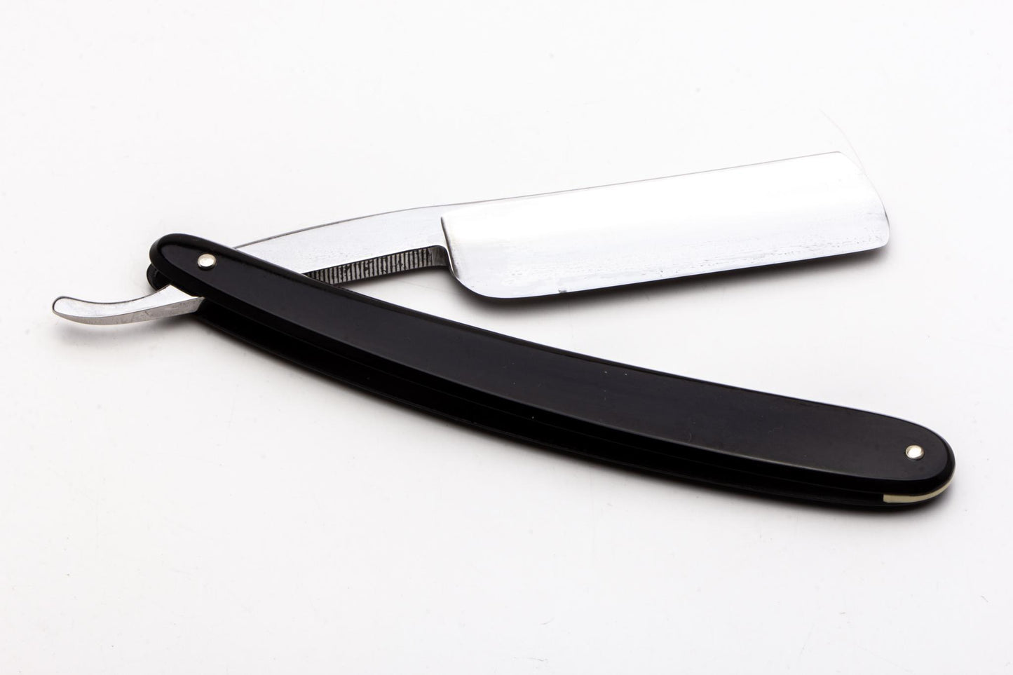 7/8" Filarmonica 14 Especial Jose Monserrat Pou Straight Razor