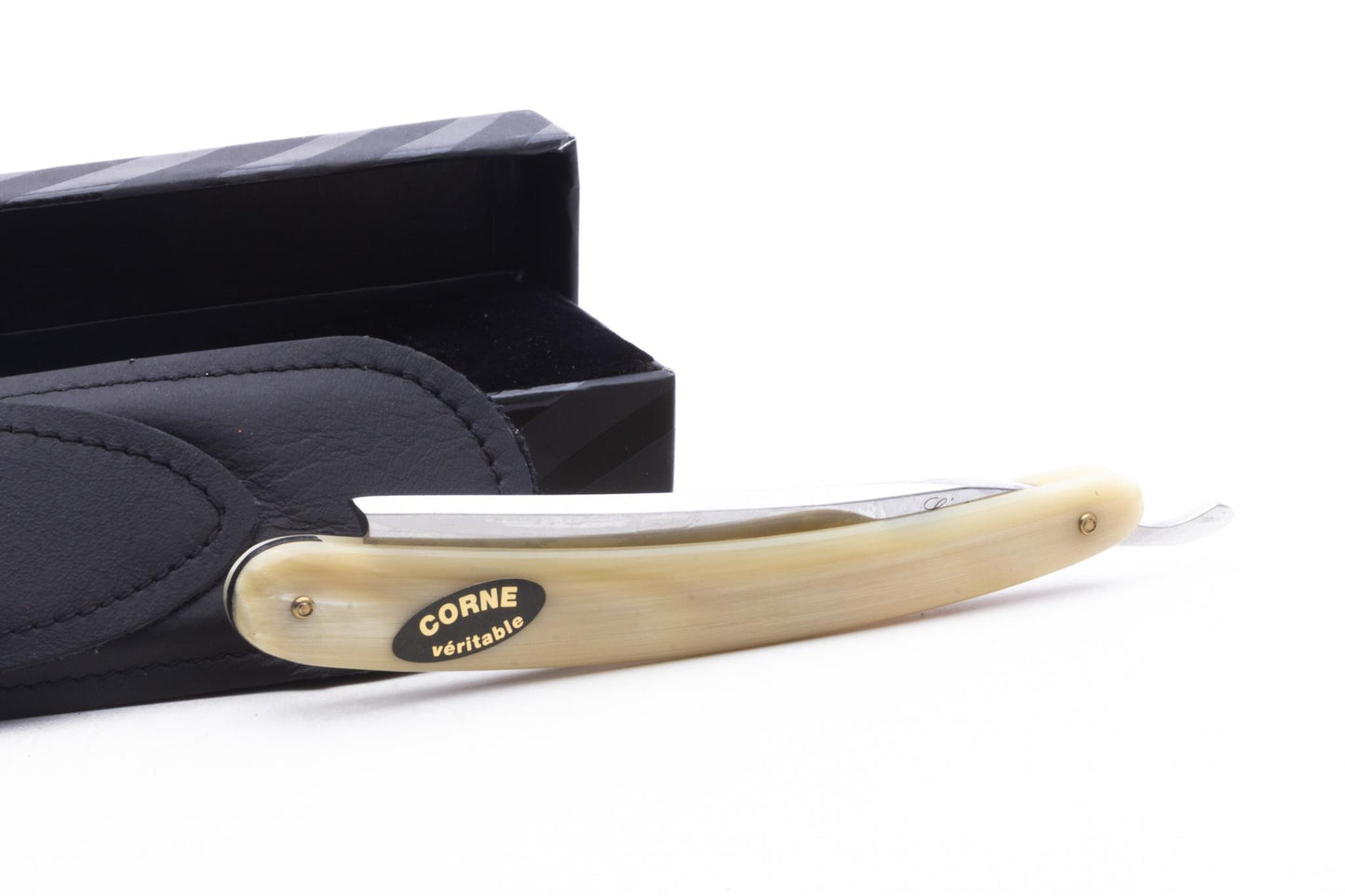 6/8" Ertan The Elegant Carbon Straight Razor | Horn Scales