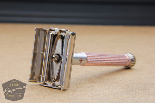Gillette 1970 Pink Star Lady Safety Razor P1