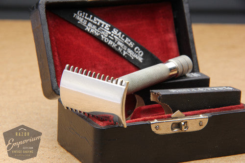 Gillette 1905 Double Ring Old Type Safety Razor in Original Case NY MINT