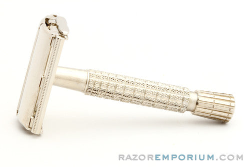 1960's Gillette Giromatic Flare Tip Rocket Safety Razor Set w/ Instructions Made in England