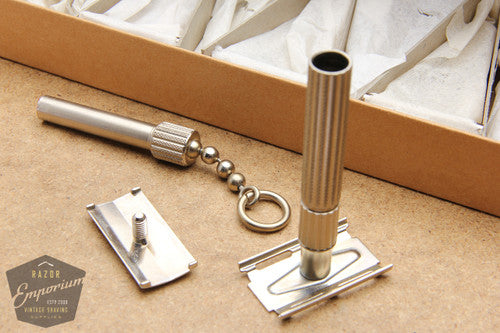 Gillette 1952 Psycho / Lock-Type Fat Handle Tech DE Safety Razor CASE - X1 * w/ 1 Key * NOS