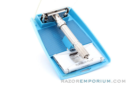 1965 Gillette Slim Adjustable DE Safety Razor w/ Blue Case K3