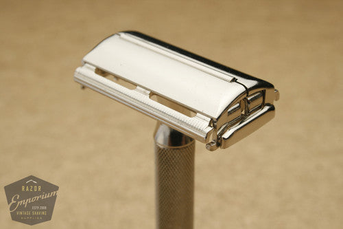 Gillette 1940's Notched Super Speed Safety Razor DE