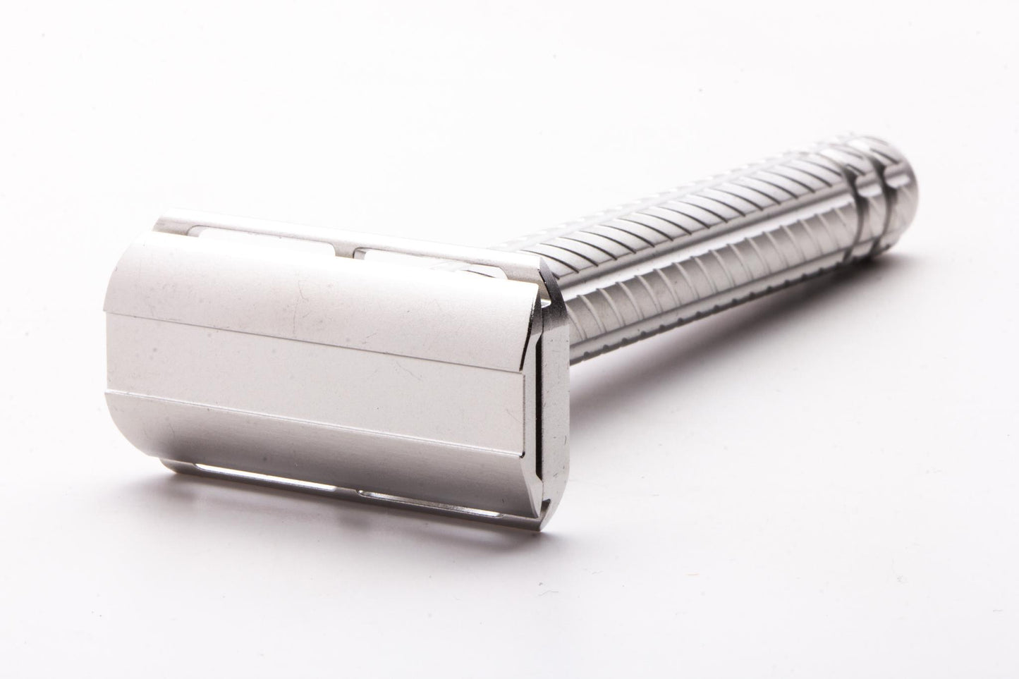 Aylsworth Razors | The APEX Plus Razor With Electropolish Finish