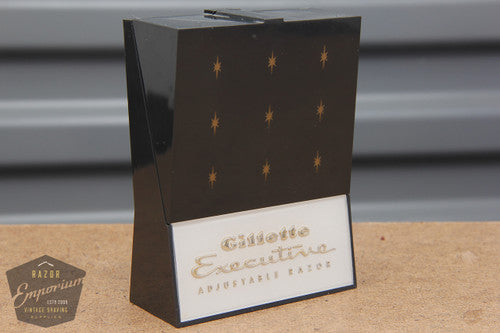 Gillette 1961 Executive Adjustable DE Safety Razor D3 w/ original packaging