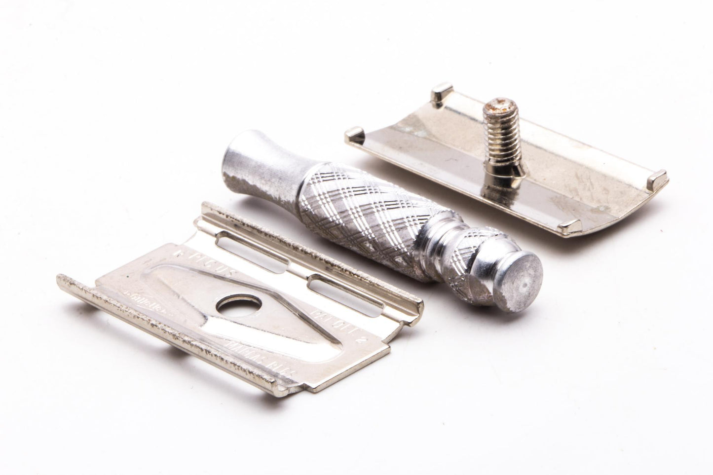 1971 R2 Gillette Ball End Travel Spiral Handle Safety Razor Set | Original Condition