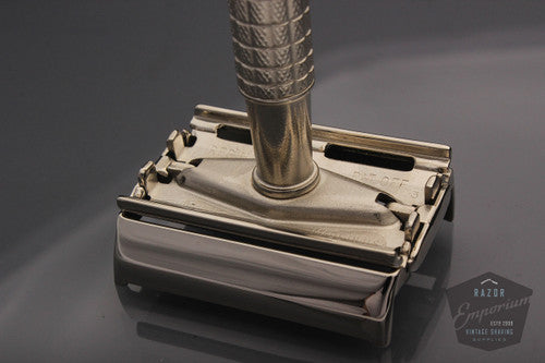 Gillette 1966 Flair Tip Super Speed Safety Razor * Nickel REVAMPED
