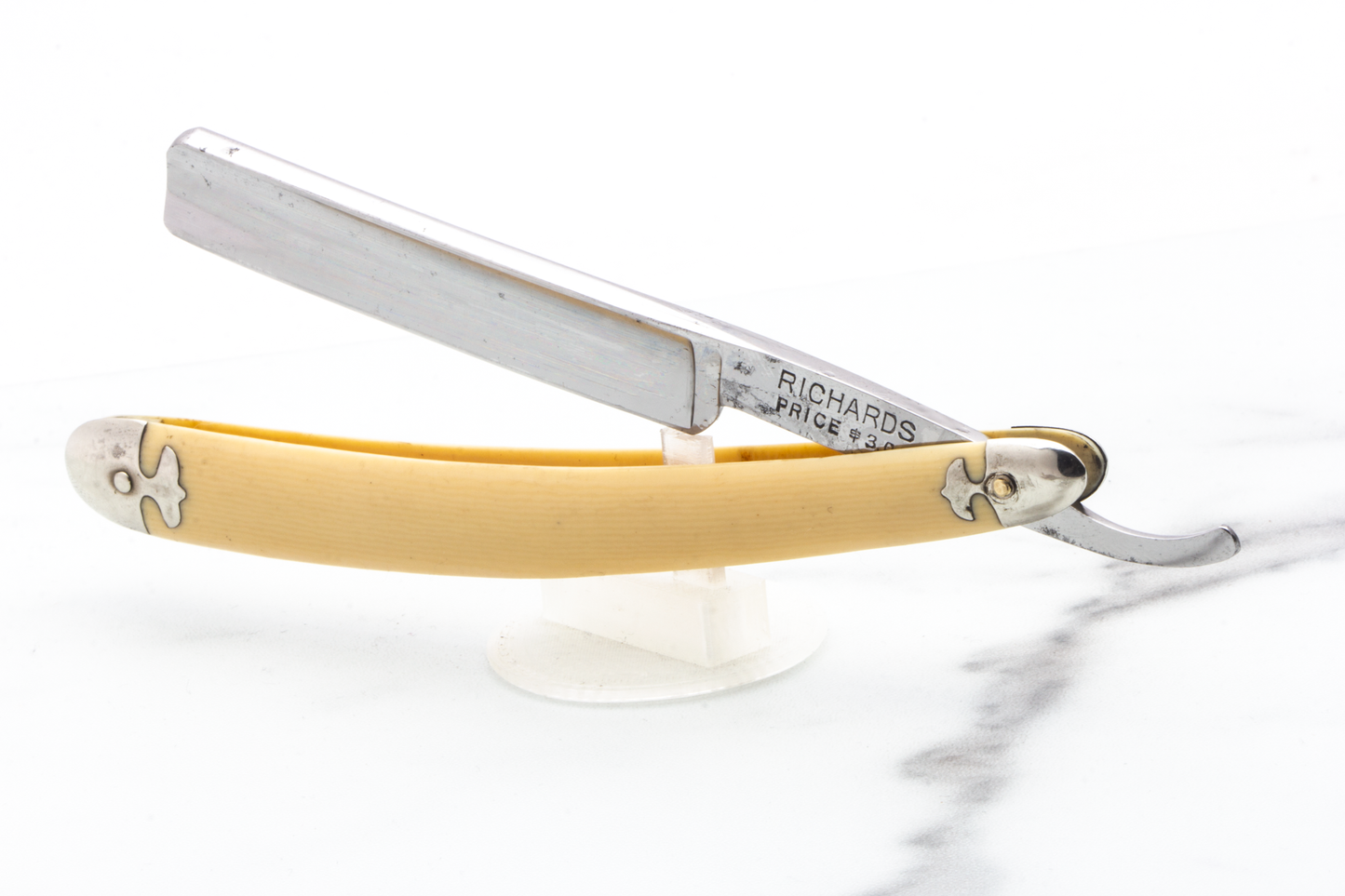 5/8" Vintage Restored Richards Barber Supply Co Straight Razor