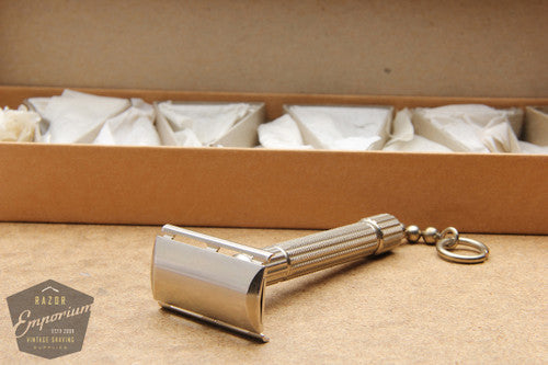 Gillette 1952 Psycho / Lock-Type Fat Handle Tech DE Safety Razor CASE - X1 * w/ 1 Key * NOS