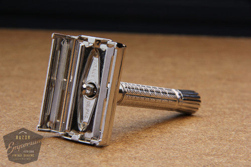 Gillette 1952 Flair Tip Super Speed Safety Razor * Nickel REVAMPED