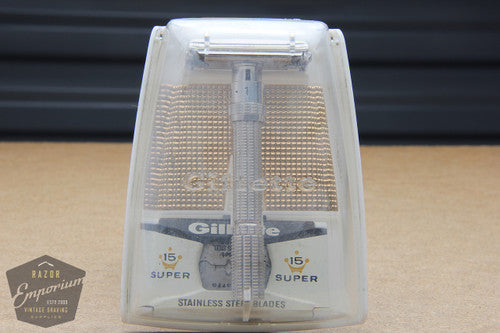 Gillette 1962 Slim Adjustable Safety Razor H2 - Excellent