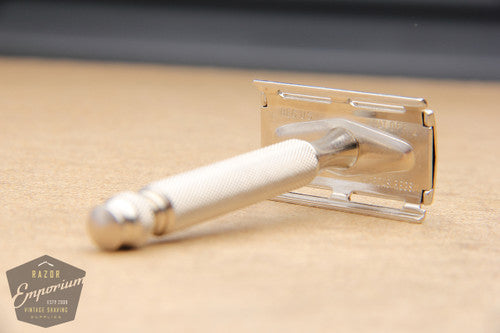 Gillette 1965 Ball End Tech Razor - K4