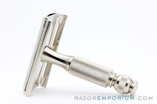 1964 Gillette Tech Travel Double Edge Safety Razor Set