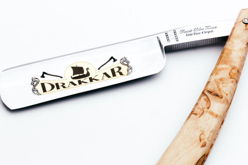 6/8" Ertan Süer Rasoir Sabre Drakkar Carbon Straight Razor | Scandinavian Birch Wood Scales
