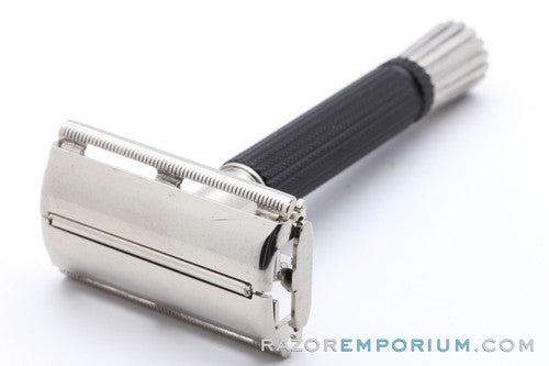 1974 Gillette Black Handle Super Speed Safety Razor U4