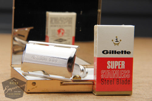 Gillette 1965 "Hers" Aluminum Spiral Handle Tech Travel Safety Razor Set - K4