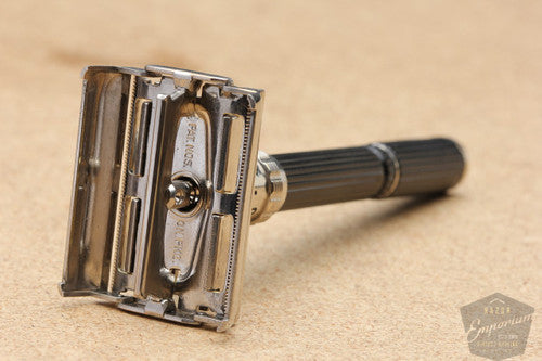Gillette 1976 Super 109 Adjustable