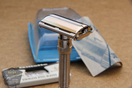 Gillette 1963 Slim Adjustable Safety Razor I1 - Mint