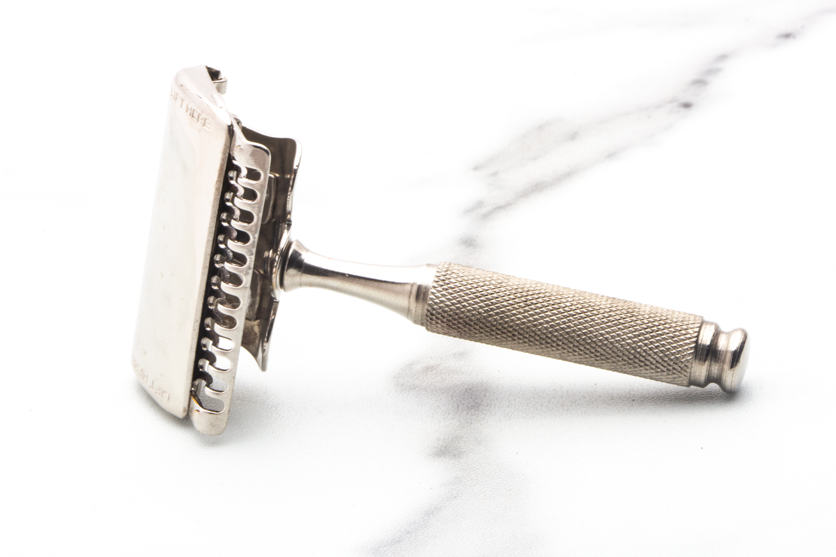 1930's Ever Ready Single Edge Safety Razor Set with Leather Case & Blade Banks | Original Condition