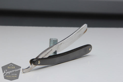 7/16" Hollow Grind Straight Razor w/ Black Horn Scales