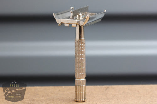 Gillette 1954 Flair Tip Super Speed (DE) Safety Razor -- Z2