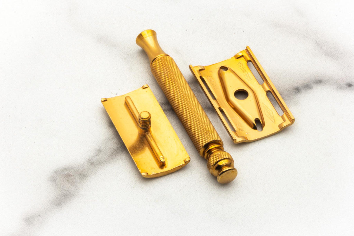 1953 Y4 Gillette Gold Ball End Tech Razor w/ Electro Etched Logo Cap | Original Condition
