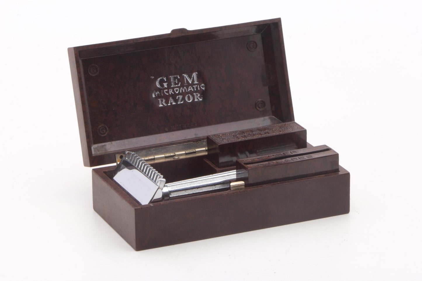 1940's Gem Micromatic "Bullet Tip" Single Edge Safety Razor Set | Original Condition