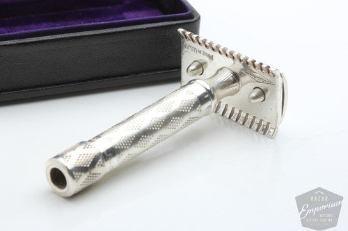 Gillette 1922 Silver New Standard Razor in Original Leather Case