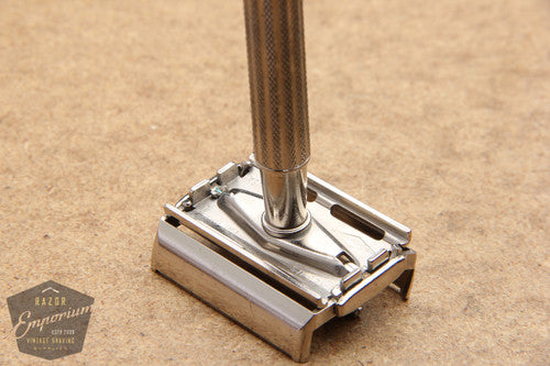 Gillette 1958 TV Super Speed DE Safety Razor - D1