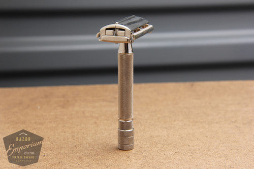 Gillette 1940's Notched Original Super Speed (DE) Safety Razor