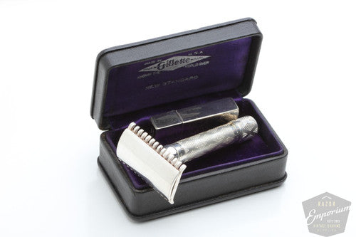 Gillette 1922 Silver New Standard Razor in Original Leather Case