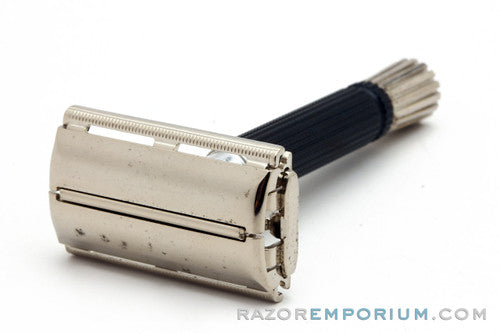 1968 Gillette Black Handle Super Speed Safety Razor - N4